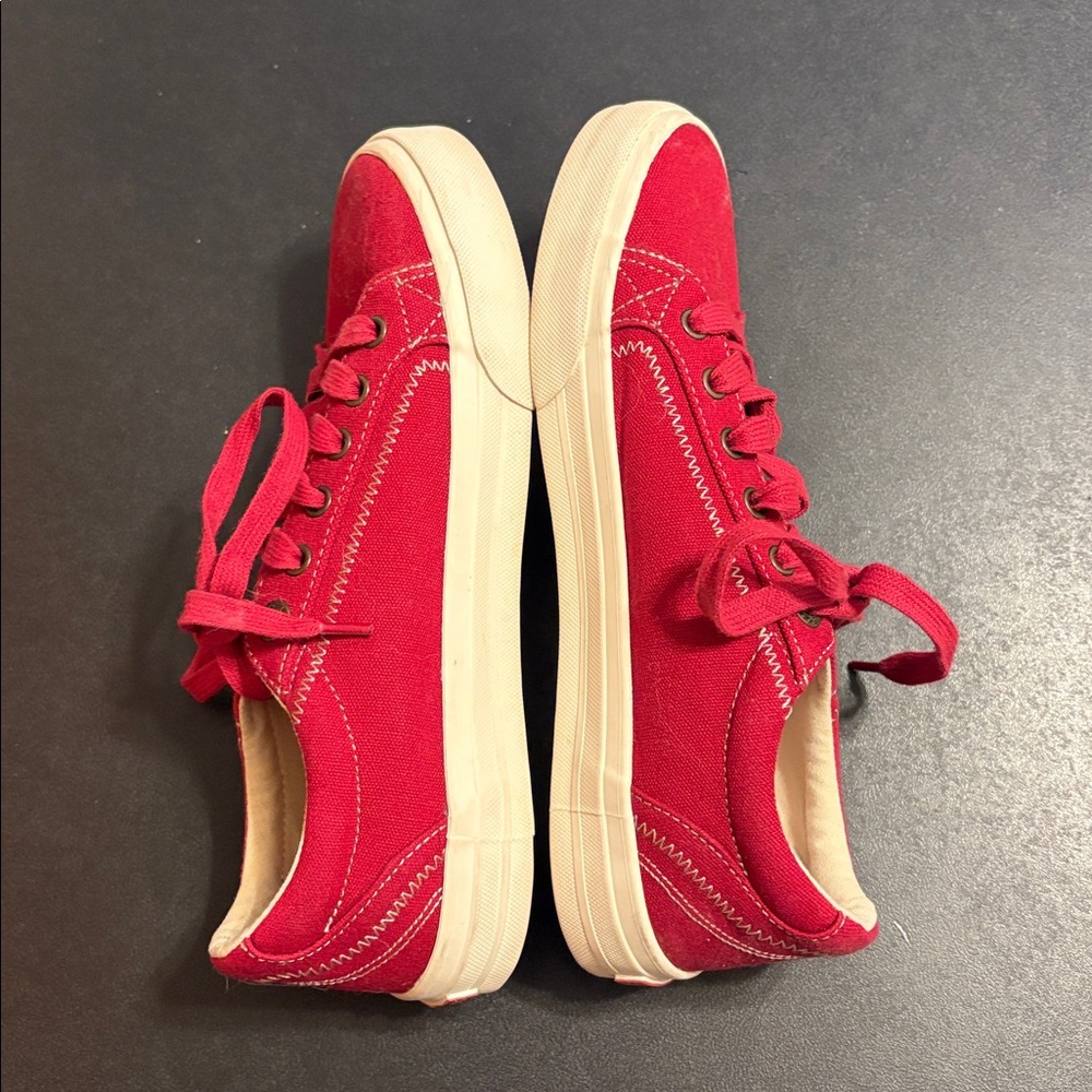 Taos Red Canvas Sneakers - Picture 4 of 11